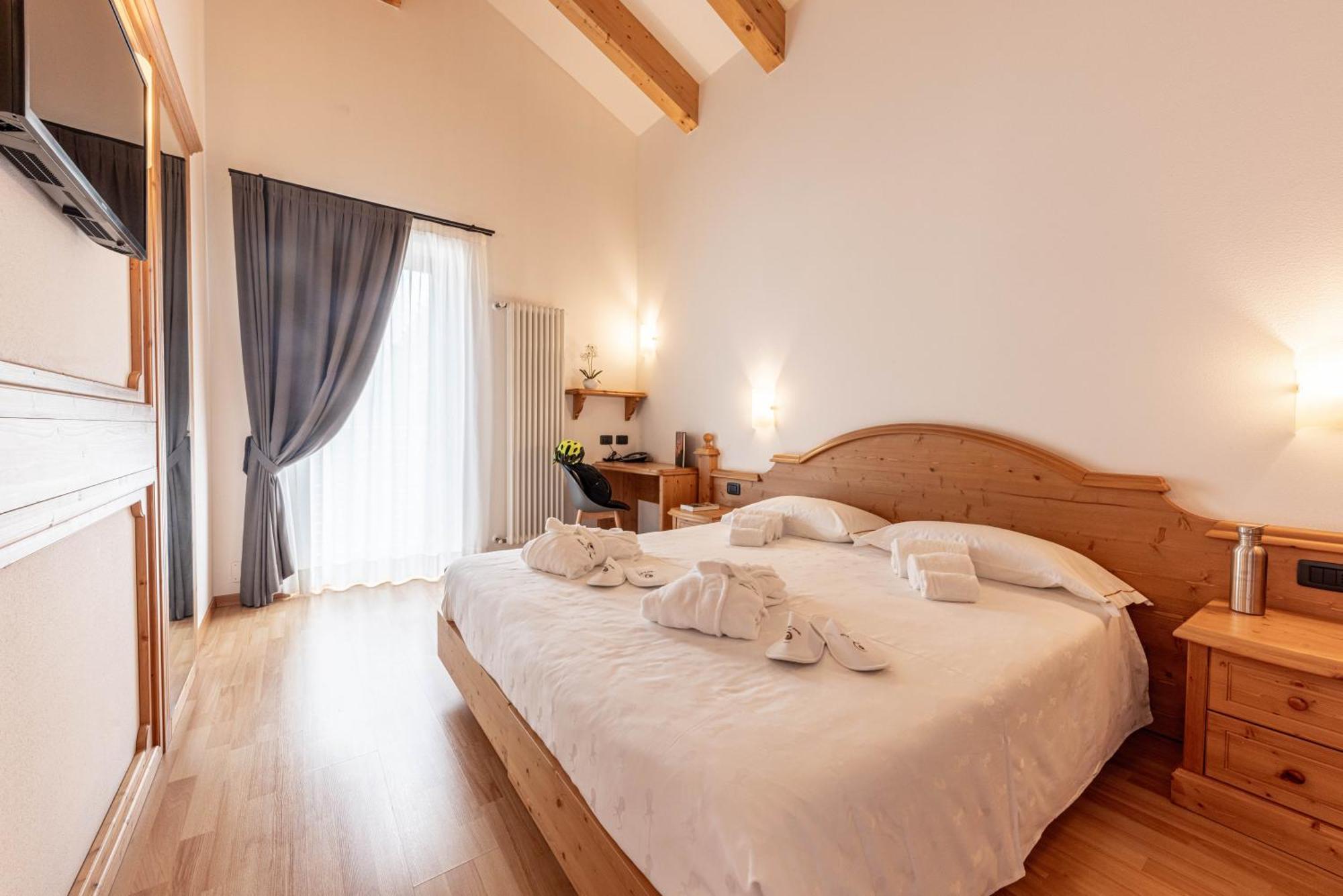 Hotel La Perla Andalo Zewnętrze zdjęcie
